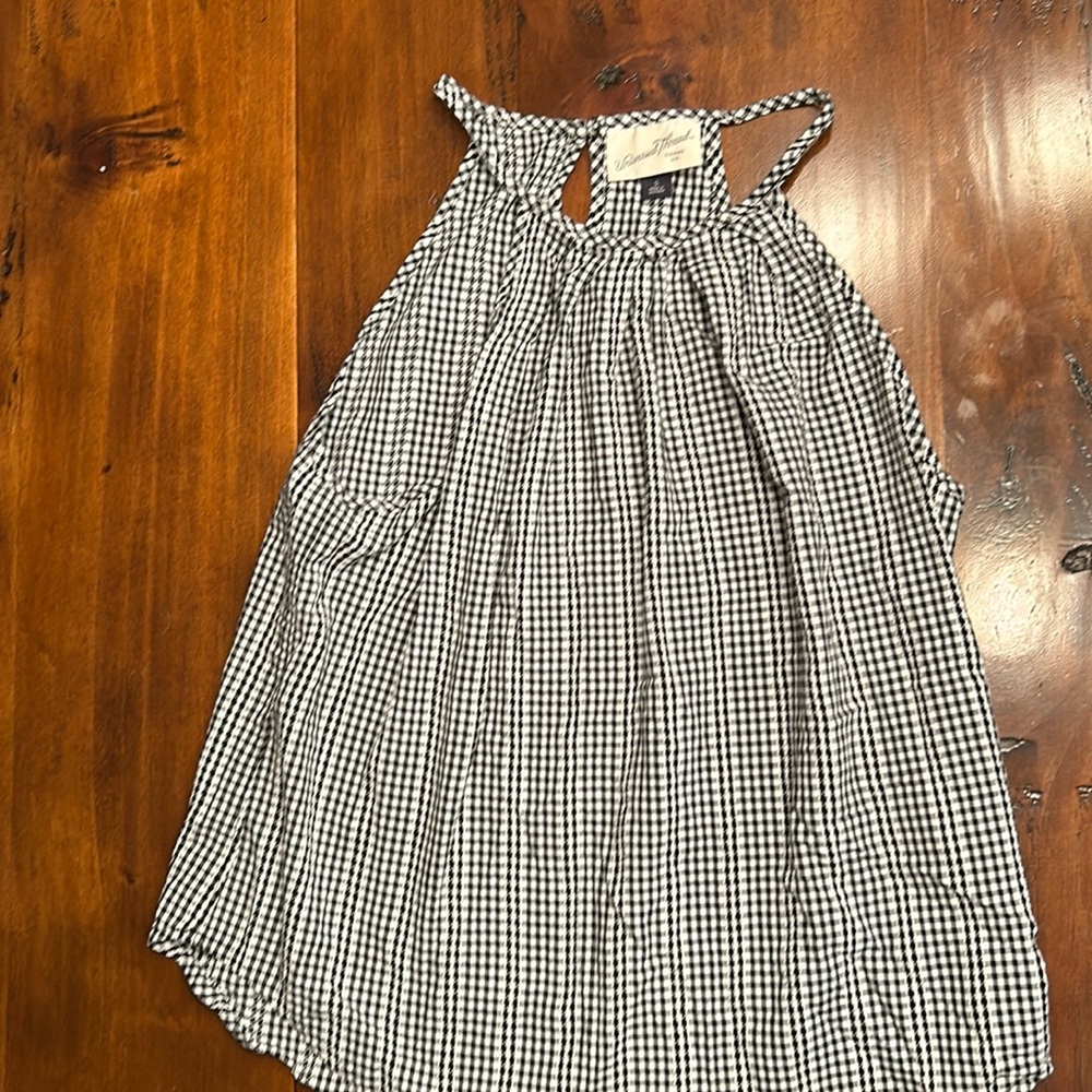 Black and white checked small summer top